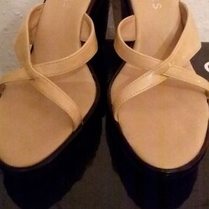 Adorable Wedge Heel. Size 3 fits like a 5